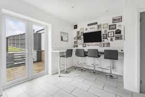 Kitchen/Diner- click for photo gallery